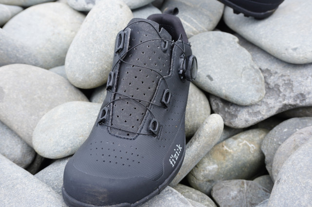 Fizik_Tundra_Atlas_Front.JPG