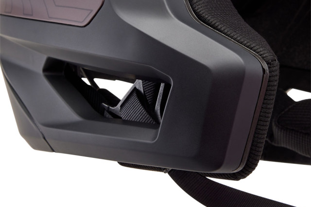 Fox Dropframe Pro helmet Purple 31454_053_10 New ear design.jpg