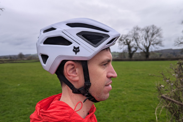 Fox_Crossframe_Pro_helmet_side.jpg