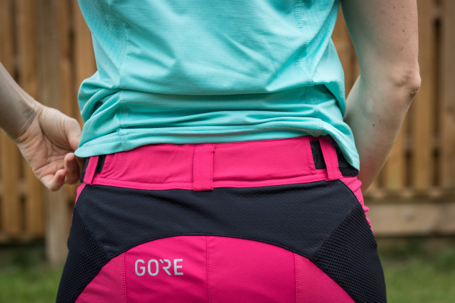 GORE Women All Mountain Shorts-8.jpg