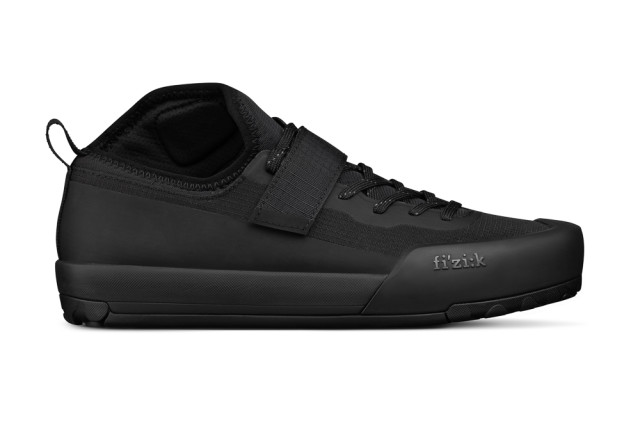 GRAVITA-TENSOR-black-black_side.jpg