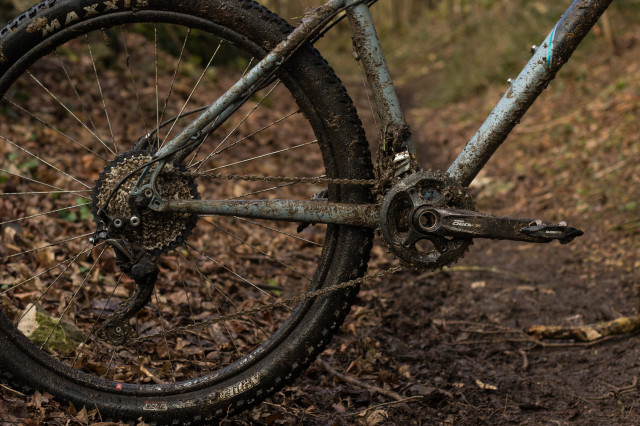 Genesis Core 30 Detail Drivetrain-8.jpg