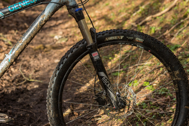 Genesis Core 30 Detail Forks-7.jpg