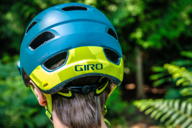 Giro Chronicle MIPS-1.jpg