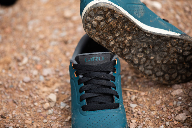 Giro Latch mountain bike shoes 003.jpg