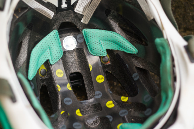 Giro Montara MIPS Helmet-2.jpg