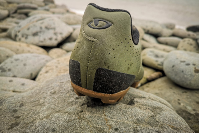 Giro Privateer Lace SPD shoes-3.jpg
