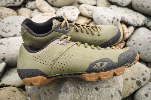 Giro Privateer Lace SPD shoes-4.jpg