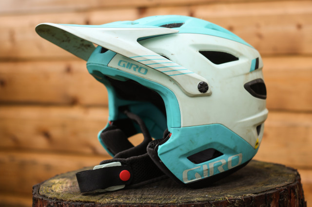 Giro Switchblade Helmet-11.jpg
