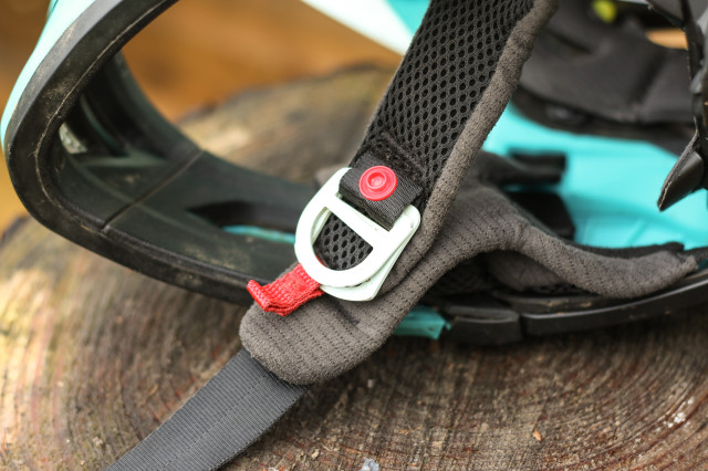 Giro Switchblade Helmet-8.jpg