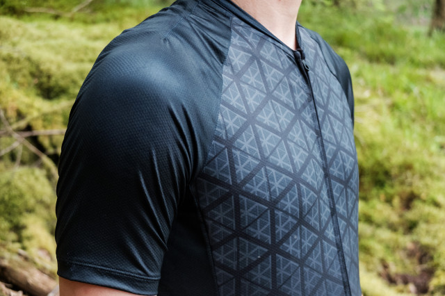 Giro-Chrono-Expert-Jersey-2.jpg
