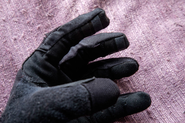 Giro-DND-Glove-2.jpg