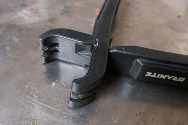 Granite-Clever-tyre-lever-link-plier-review-101.jpg