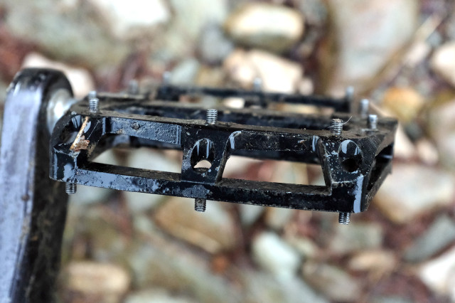 Gusset Slim Jim CNC Pedals review 2022 3.JPG