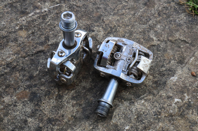 HT-878-pedal-review-3.jpg