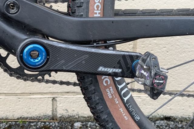 Hope Carbon Crankset Bubbles.jpg
