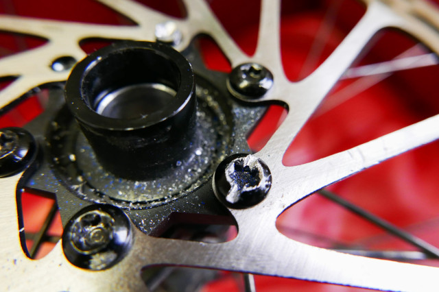 How-to-free-seized-rounded-bolts-disc-rotor-pedal-cleats-106.jpg