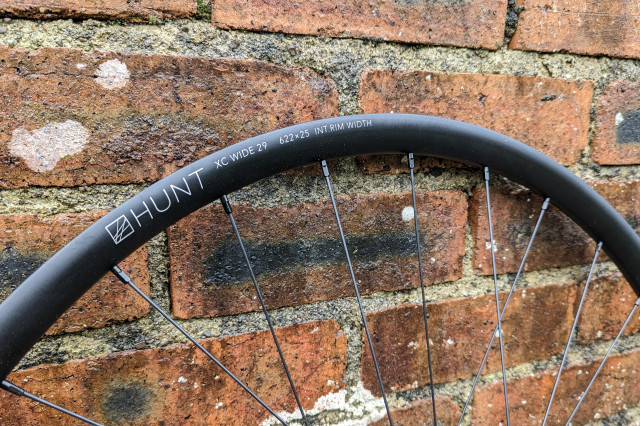 Hunt_XC_Wide_MTB_wheelset_rim.jpg
