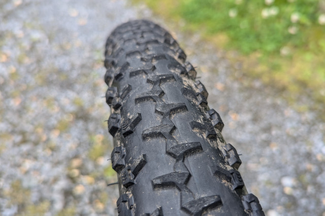 Hutchinson Python 3 Tread Close.jpg