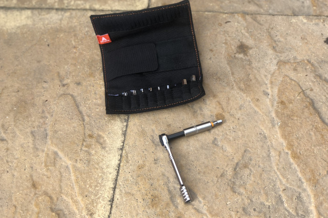 Granite Design Rock and Roll tool