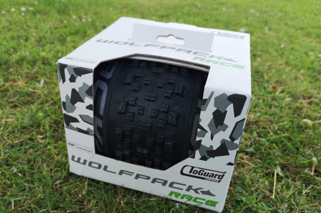 Wolfpack Race tyre