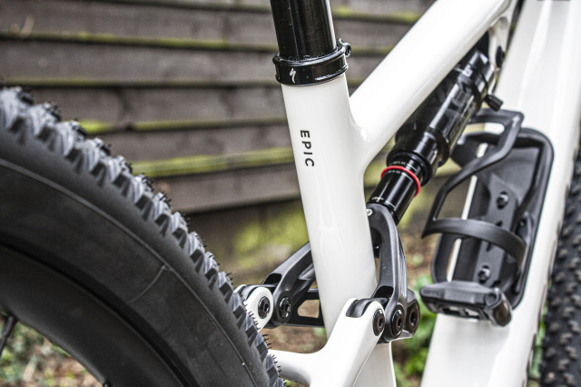 Specialized Epic Comp seat tube detail