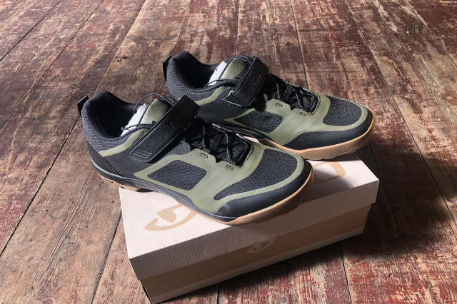 Giro Ventana Fastlace shoe