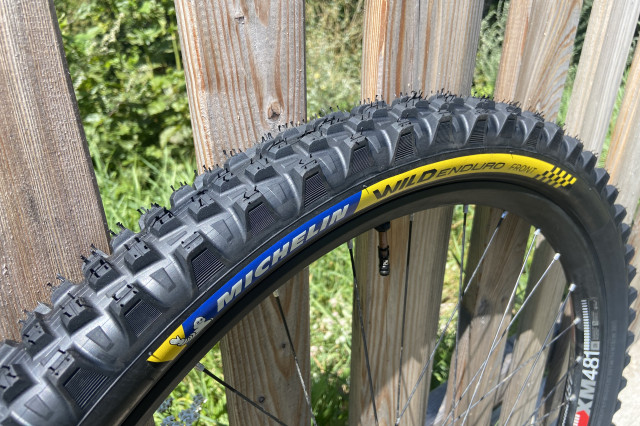 Michelin_Wild_Enduro_Racing_Line_Front_3