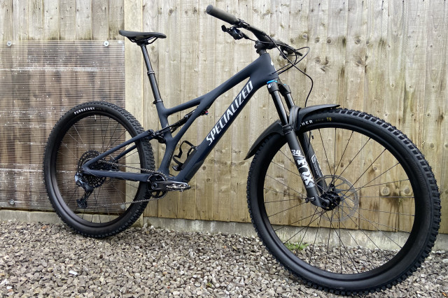 Specialized_Stumpjumper_Carbon_Comp