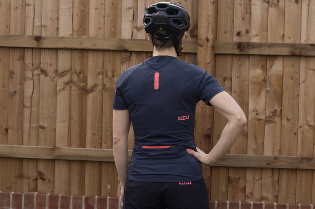 ION Button Tee Traze Women's Jersey