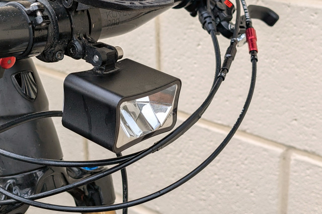 Igaro C1 Dynamo Light Fitted.jpg