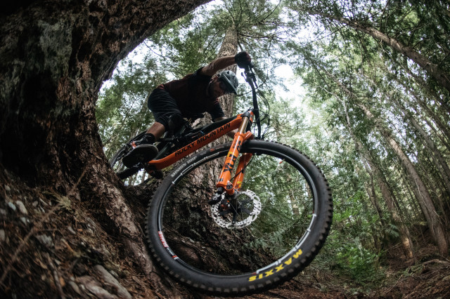 Rocky Mountain Instinct 5.jpg