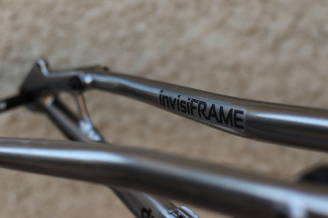 Invisiframe-4.jpg