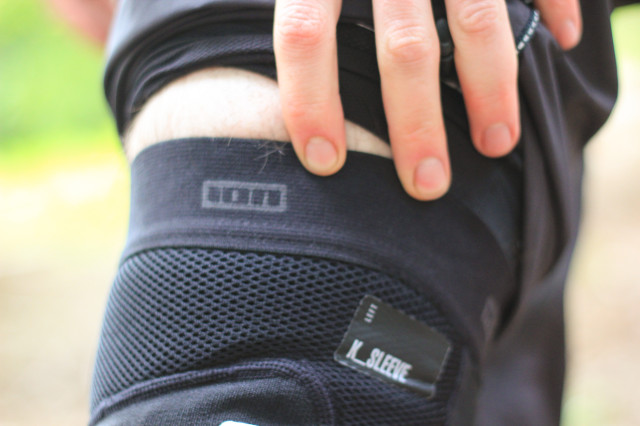 Ion K-Sleeve Knee Pads-2.jpg