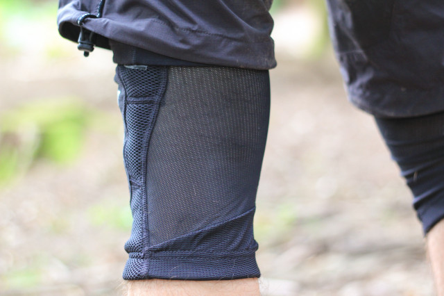 Ion K-Sleeve Knee Pads-5.jpg