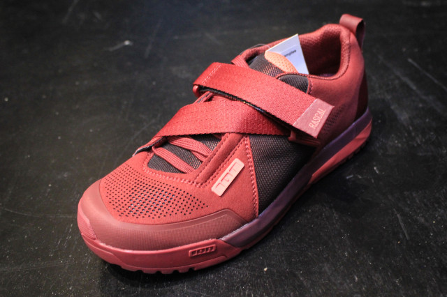 Ion Rampart Shoe-5.jpg