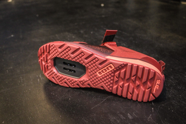 Ion Rampart Shoe-6.jpg