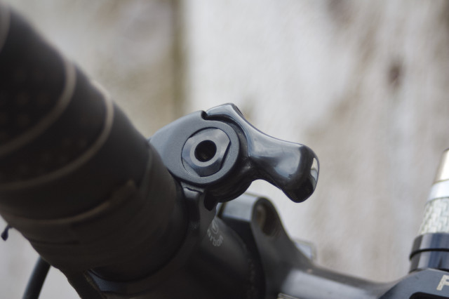KS LEV KG SL Carbon Dropper Remote Review 2021 3.jpeg