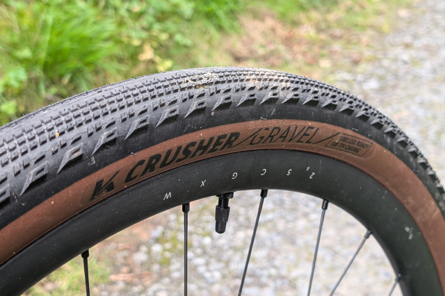 Kenda Crusher Gravel Tyre Side.jpg