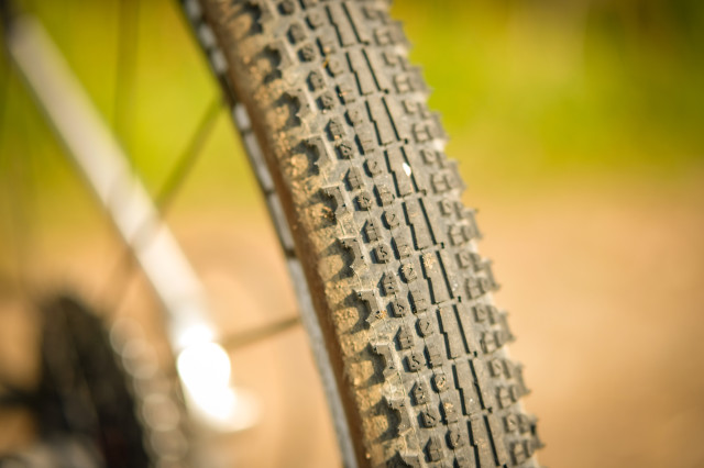Kenda Flintridge Pro 700 x 40-4.jpg