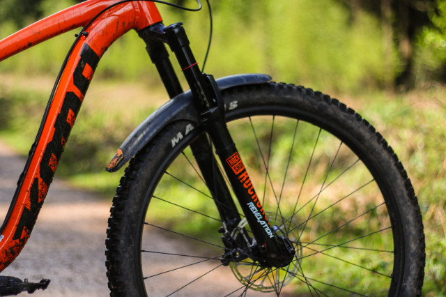 Kona Satori DL Detail Forks.jpg