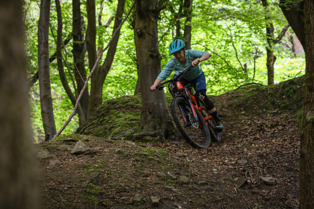 Kona Satori DL Riding-26.jpg