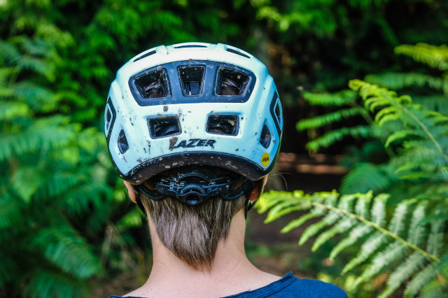 Lazer Impala MIPS helmet-3.jpg