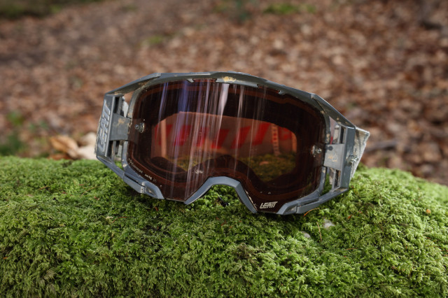 Leatt-Velocity 6.5-goggles-review-101.jpg