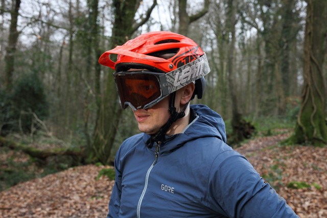 Leatt-Velocity 6.5-goggles-review-104.jpg
