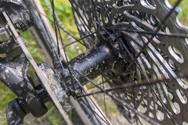 Levati_XC32_rear_hub.jpg