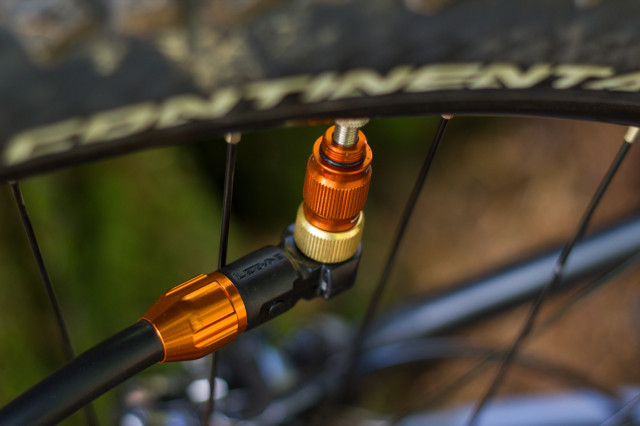 Lezyne Alloy Overdrive Pump-4.jpg