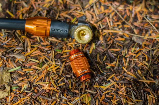 Lezyne Alloy Overdrive Pump-5.jpg