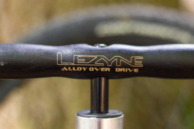 Lezyne Alloy Overdrive Pump-6.jpg