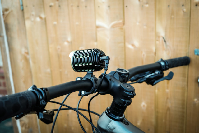 Lumicycles Apogee Front Light-8.jpg
